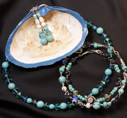 Jewelry Combo: Hand-painted Seashell dish with Blue Stone Jewelry Combo